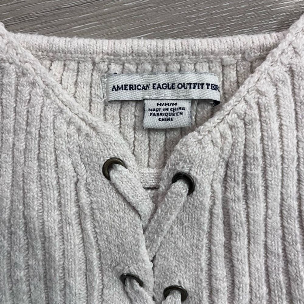 American Eagle Tie Front Ribbed Tank Women’s Size Medium - Picture 4 of 9